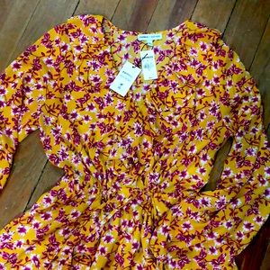NWT Rocky Barnes Floral Jumpsuit